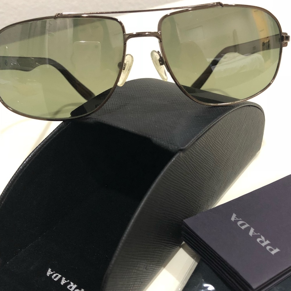 Prada 32021 Agordo Polarized Unisex sunglasses - Picture 6 of 6